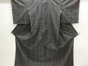 縞模様織出し手織り紬着物